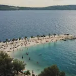 Apartmani Mira 2